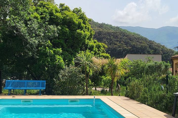 Chambre d’hôte pour 2 personnes, avec Jardin et Piscine