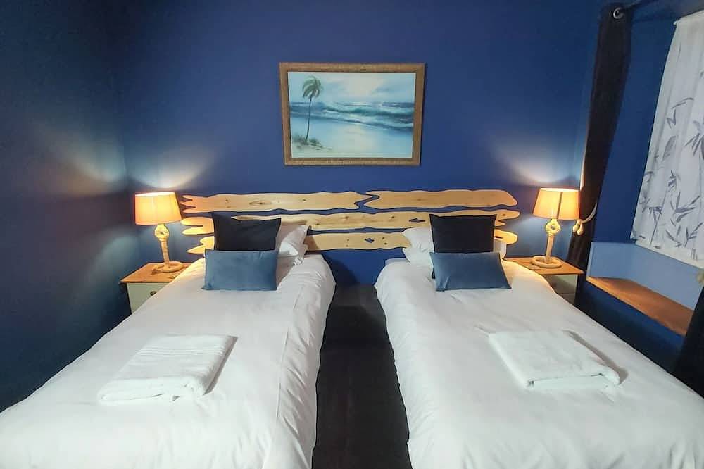 Jersey Cottage Cowes | Sleeps 8 | Parking in Cowes, Isle of Wight