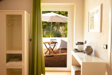 Gîte pour 2 personnes, avec jardin et vue, adapté aux familles à Vietri sul Mare