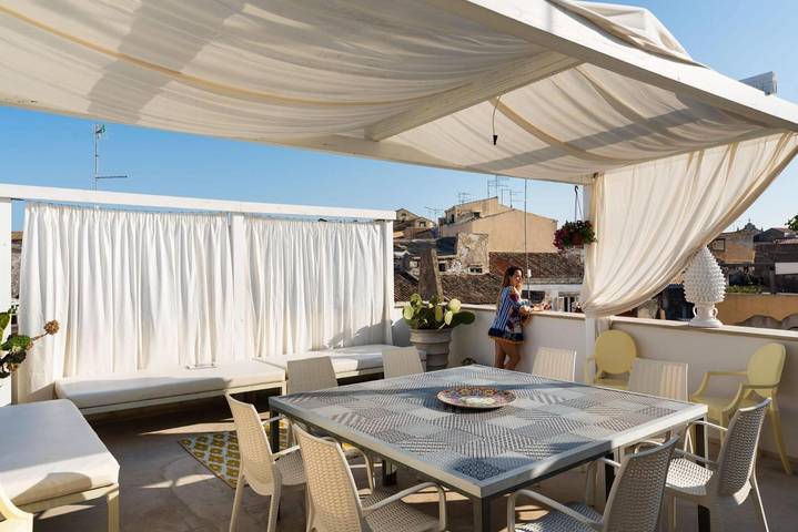 Loft per 7 persone, con balcone a Siracusa