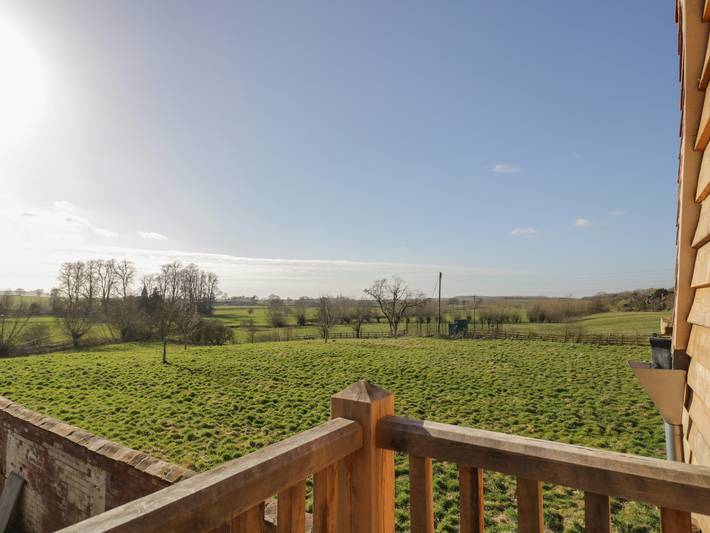 Entire apartment, Coach House Mews in Warwickshire