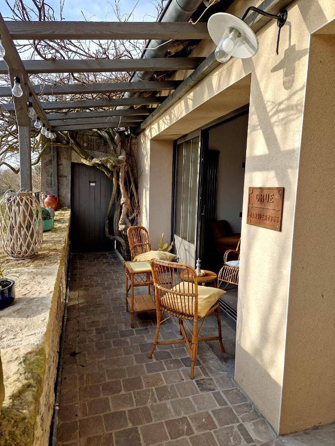 Location de vacances pour 6 personnes, avec vue et terrasse à Verdun-sur-le-Doubs - 3