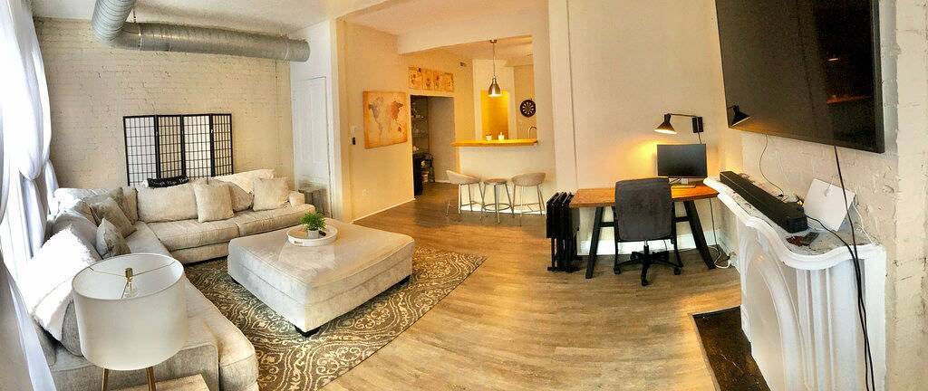 Ganze Wohnung, Top floor condo! Just a short walk to Otr, Fountain Square, and the Stadiums! in Cincinnati, Hamilton County (OH)