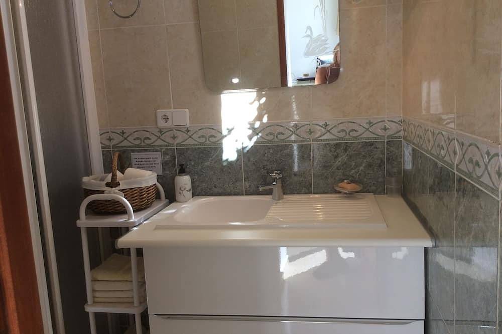 Hel leilighet, Vakker Studio / leilighet med fantastisk utsikt over fjellene og havet in Ciudad Quesada, Rojales