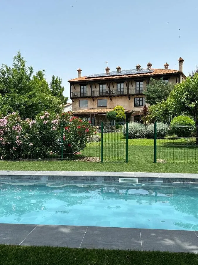 Hôtel pour 2 personnes, avec vue et jardin ainsi que piscine et sauna - 1