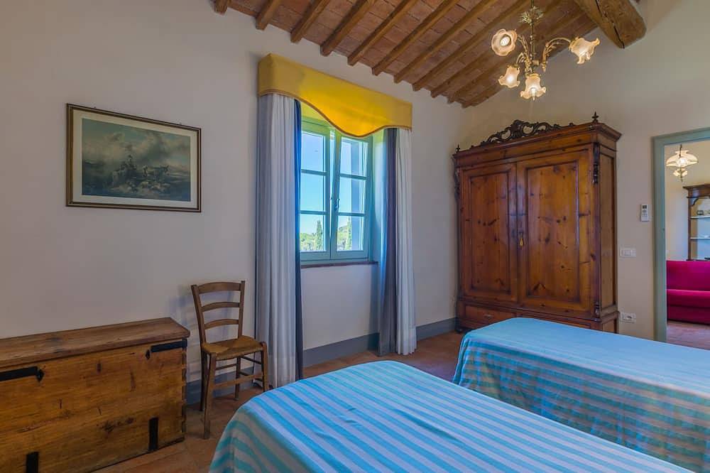 Hel lejlighed, Apartment Cotto in Castiglioncello, Etruscan Kyste