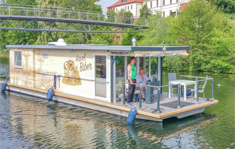 Hausboot für 4 Personen, mit Terrasse
