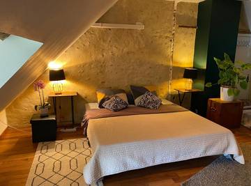 Chambre d’hôte pour 6 personnes, avec jardin ainsi que jacuzzi et piscine, animaux acceptés dans Île de France