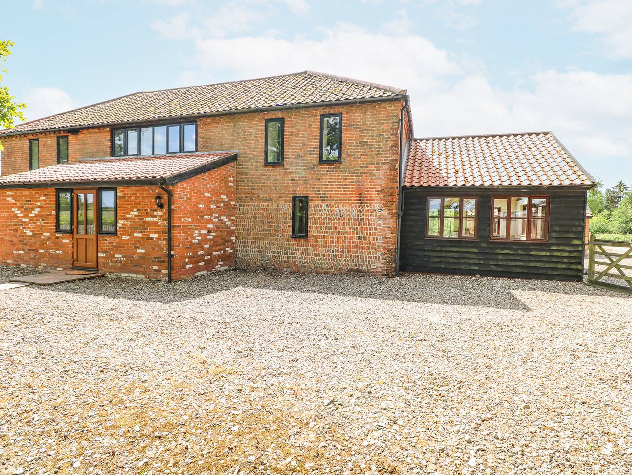 Lakeside Barn in Felmingham, Norfolk