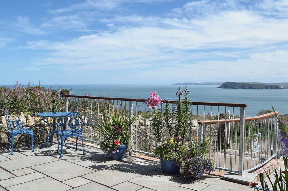 1 bedroom accommodation in Goodwick, near Fishguard in Goodwick, Pembrokeshire