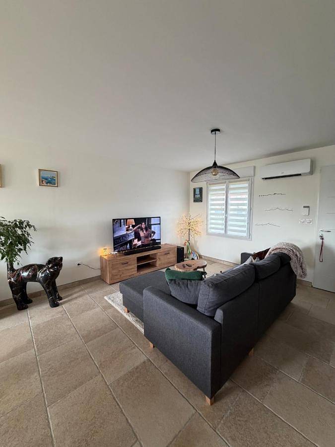 Location de vacances pour 4 personnes, avec jardin dans Quarouble - 3