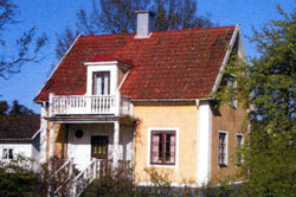 Urlaub in Tante Brittas Haus am Vätternsee in Karlsborg, Vättern