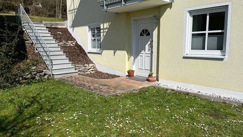 Ferienwohnung für 2 Personen, mit Garten und Terrasse in Heiligenstadt
