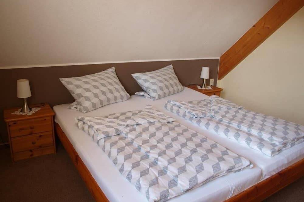Ganze Wohnung, Ferienwohnung (70 qm) mit Balkon an der Südseite in Pfofeld, Fränkisches Seenland