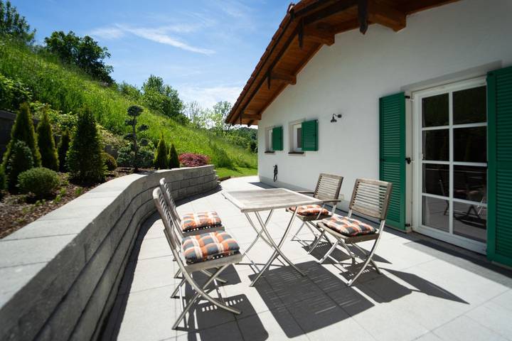 Ferienwohnung für 3 Personen, mit Ausblick und Garten - 1