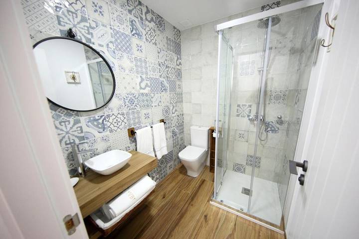 Chalet para 14 personas, con Balcón y Jacuzzi además de Terraza y Jardín en Provincia de Cuenca - 4