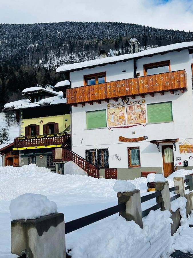 Gîte pour 3 personnes, avec vue et bassin pour enfant ainsi que jardin et sauna à Forni di Sopra - 2