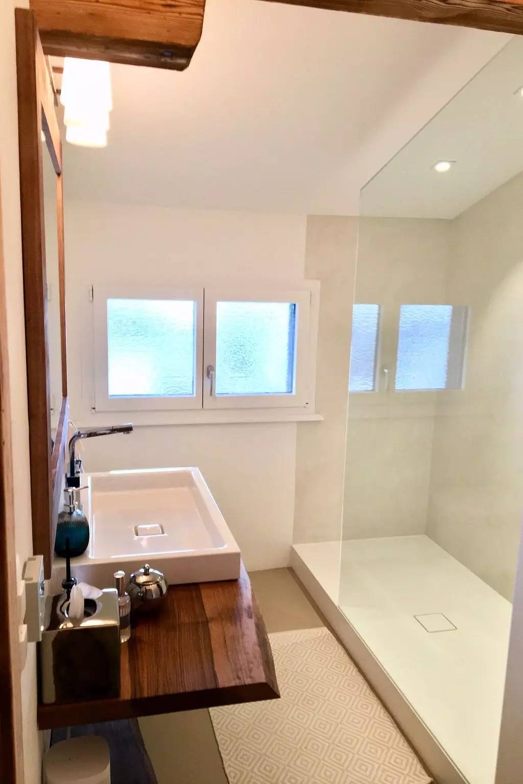 Ganze Wohnung, 4 Zimmer 3 Personen in Klosters-Serneus, Plessur Alpen