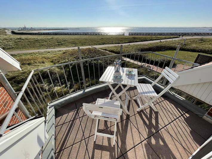 Ferienwohnung für 9 Personen, mit Balkon auf Baltrum