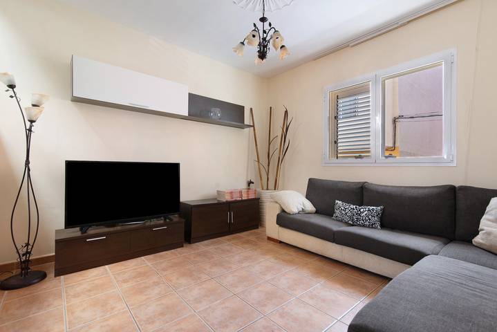 Villa 'Casa La Herradura' com vista mar, terraço privado e Wi-Fi em Telde in Tara, Telde