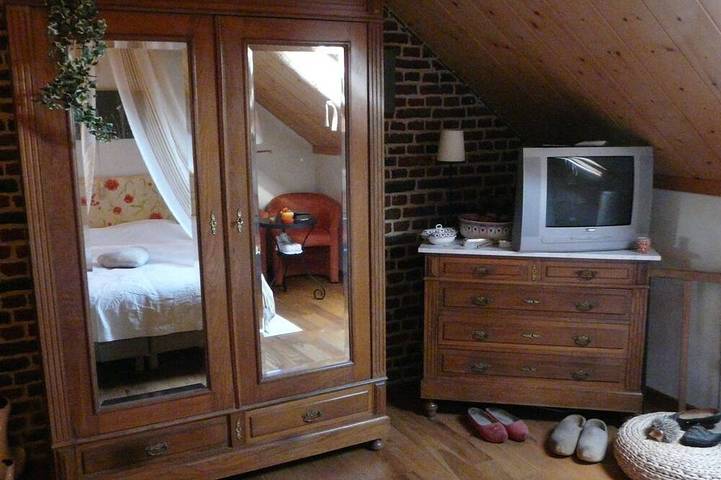 Location de vacances pour 2 personnes, avec jardin à Momignies - 2