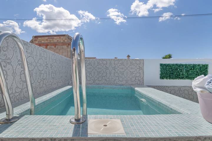 Casa rural para 4 personas, con jardín, Se admiten mascotas - 1