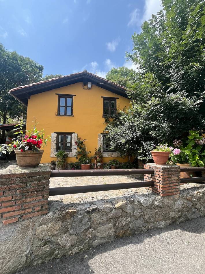 Apartamento para 4 personas, con jardín en Costa de Cantabria