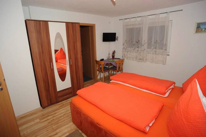 Ferienhaus für 2 Personen, mit Terrasse und Ausblick in Gottmadingen - 3