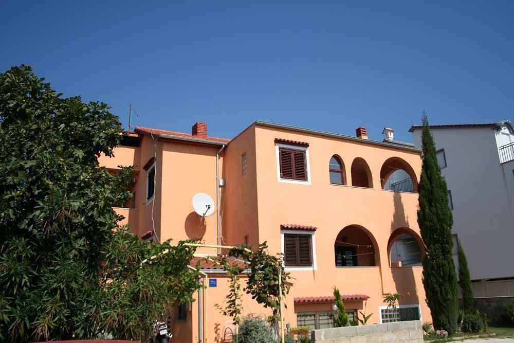 Appartamento vacanze a Medolino a partire da 146€ a notte