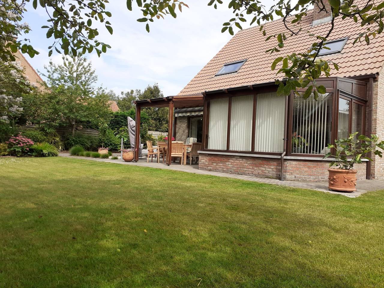 Villa Kievit with sauna and parking in De Haan, Belgische Küste
