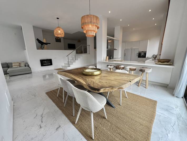 Gîte pour 6 personnes, avec piscine ainsi que terrasse et jardin à Ojén - 4