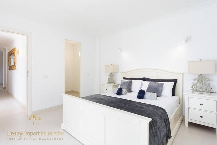 Villa für 20 Personen, mit Whirlpool und Pool sowie Garten in Adeje - 3