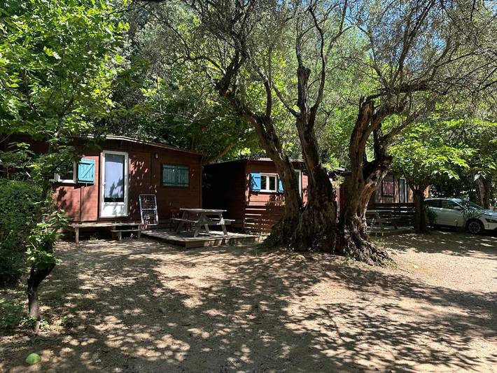 Camping pour 6 personnes, animaux acceptés - 1