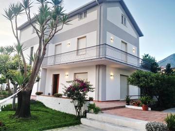 Chambre d’hôte pour 3 personnes, avec jardin et vue à Praia a Mare