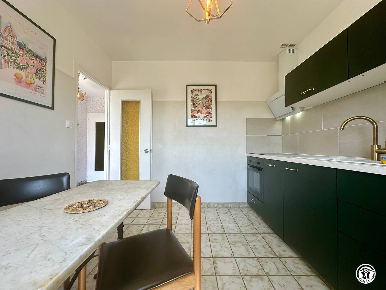 Cozy cottage with private spa and garden in Ancy-le-Franc in Ancy-le-Franc, Avallon region