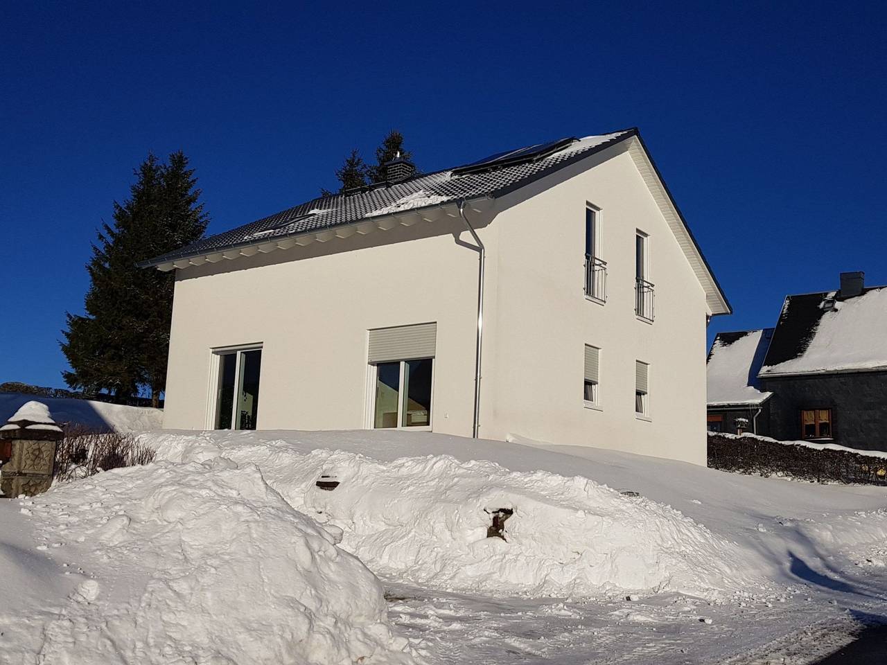 Wunderschönes Ferienhaus in Frauenwald mit Garten, Terrasse und Grill in Frauenwald, Rennsteig