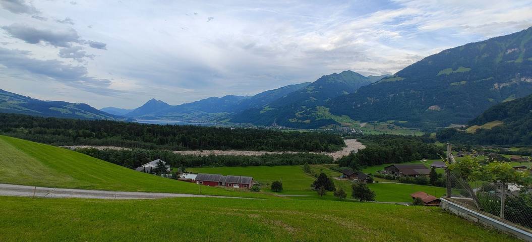 Ferienwohnung für 5 Personen, mit Garten und Seeblick, mit Haustier in Giswil