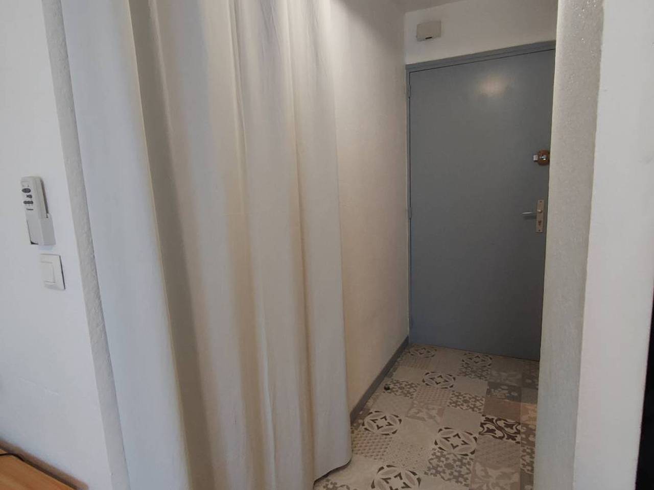 Apartamento entero, Mini estudio con logia cerca del parque Charles de Gaulle en Balaruc-les-Bains in Balaruc-les-Bains, Côte d'Améthyste