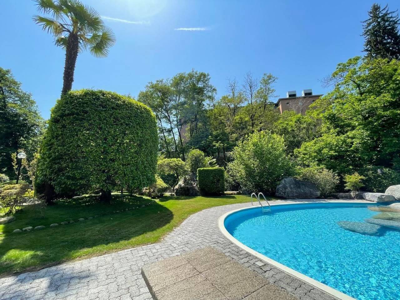 Ganze Wohnung, Navengana 4 mit Pool in Minusio, Tessiner Alpen