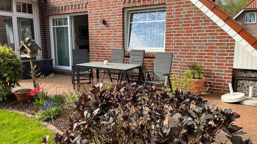 Gîte pour 2 personnes, avec jardin à Rhauderfehn