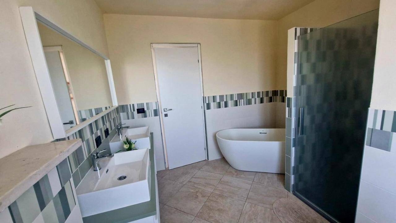 Four-Bedroom House in Cassine, Province d'Alexandrie