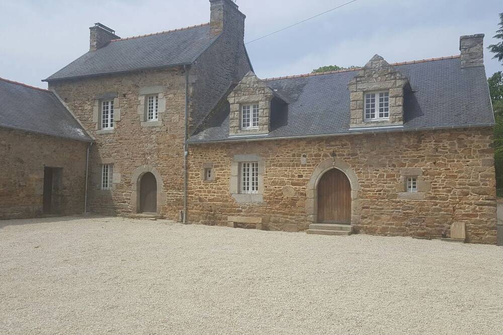 Gîte de Kerluz für 2 bis 4 Personen. in Plouha, Côte de Goëlo
