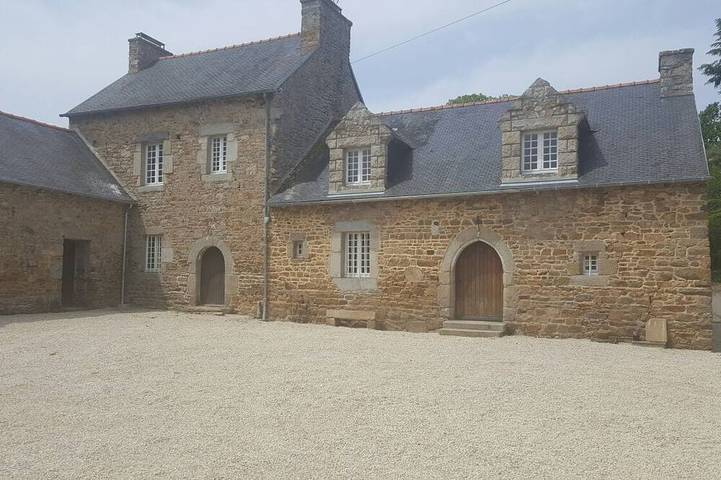 Ferienhaus für 4 Personen, mit Terrasse und Garten