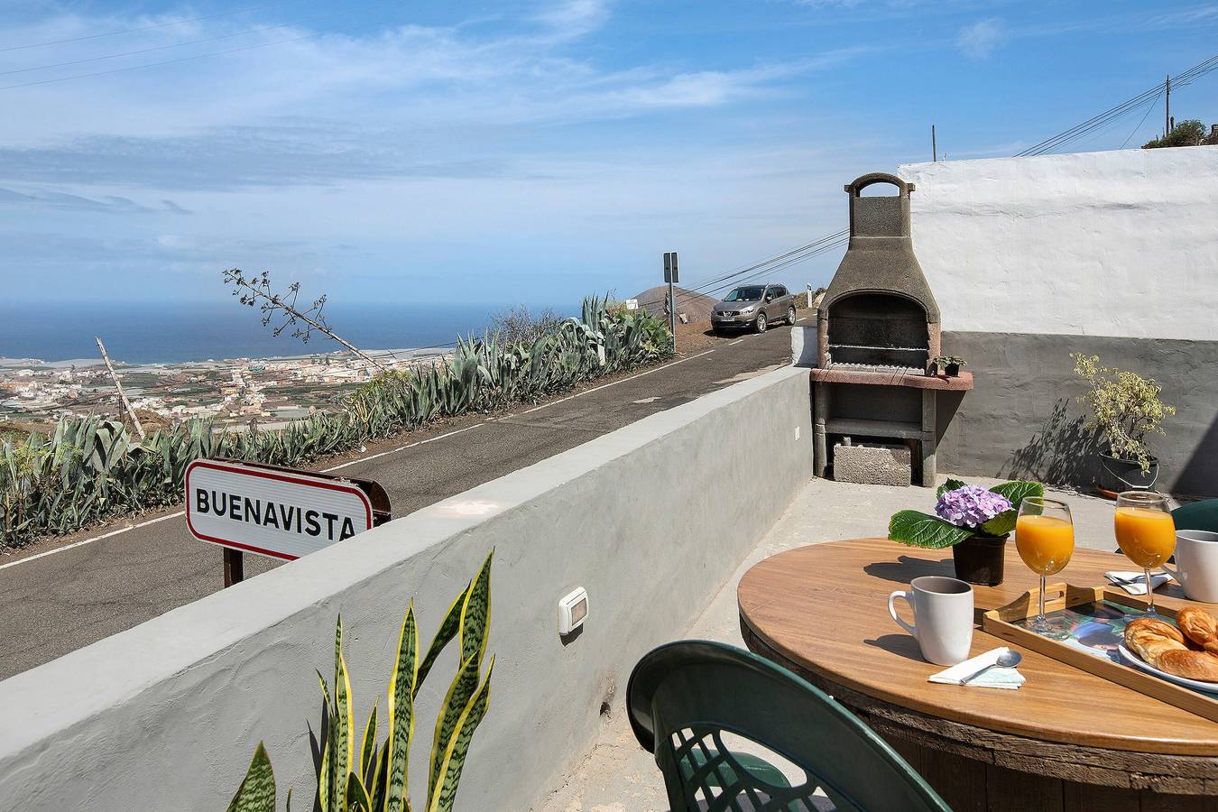 Casa Buenavista : animaux acceptés, vue mer et montagne, terrasse privée, Wi-Fi in Gáldar, Grande Canarie du Nord