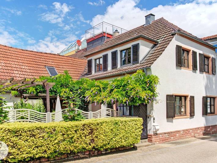 Ferienhaus für 6 Personen, mit Terrasse und Garten sowie Sauna in Wachenheim