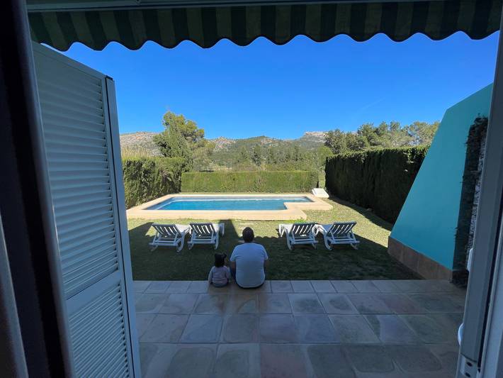 Casa rural para 6 personas, con vistas además de jardín y balcón en Pedreguer - 2