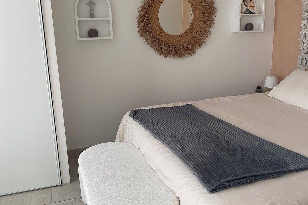 Appartement à 10 minutes de Calvi et proche du départ du Gr 20. in Calenzana, Calvi und Umgebung