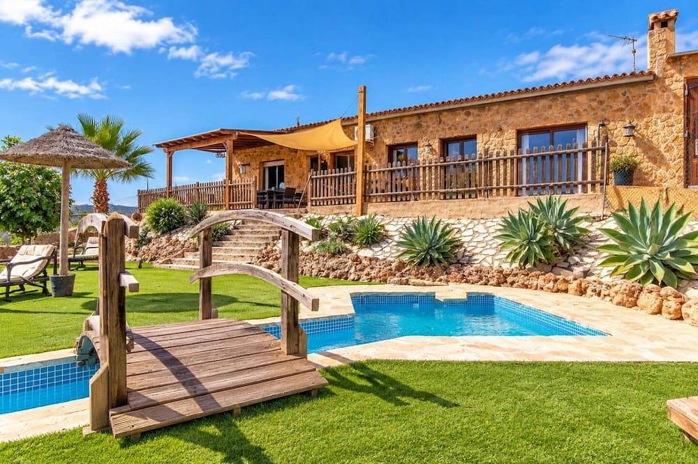 Villa Los Castros | Authentic Andalusian Villa in Bédar in Bédar, Almería Province