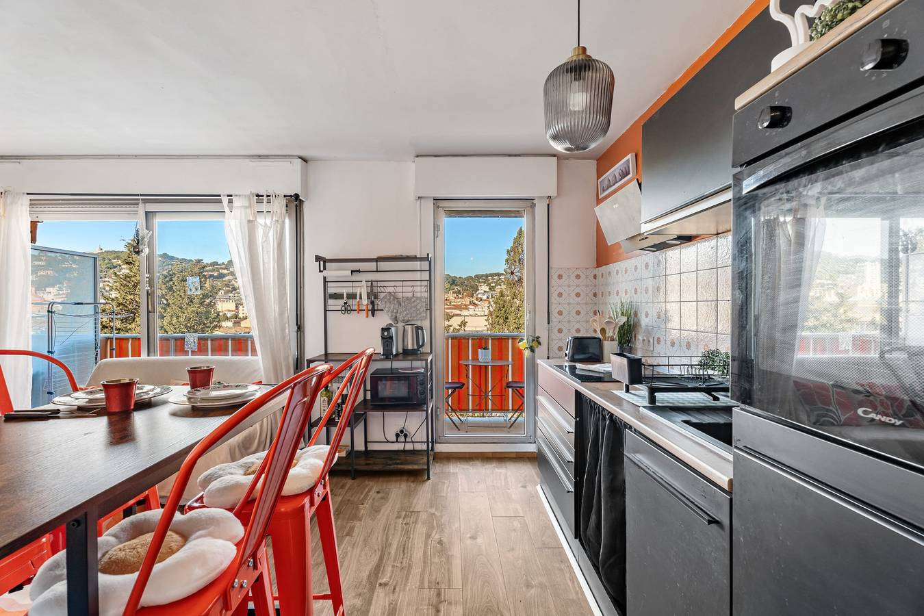 Apartamento entero, Apartamento de vacaciones para 2 personas con balcón in Vallauris, Region de Cannes