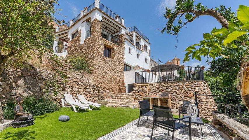 Landhaus 'Casa Museo Del Trovo Y Aguardiente' mit Bergblick, Wlan und Klimaanlage in Murtas, Alpujarras